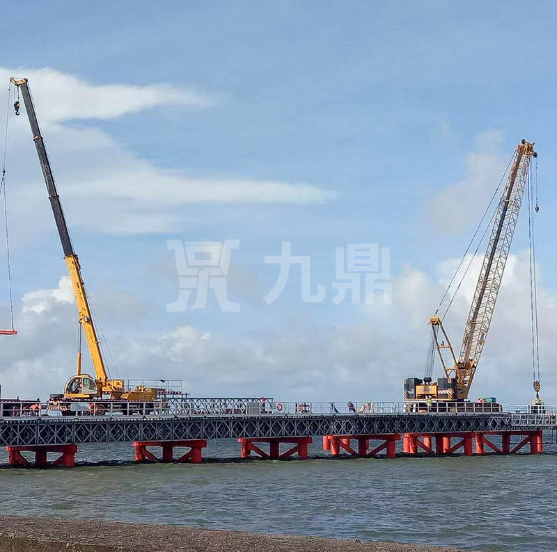 貝雷橋主要受力構(gòu)件有哪些？